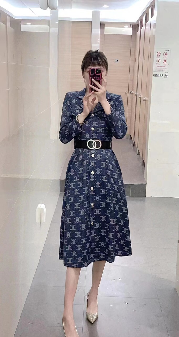 ĐẦM JEAN CỔ VEST KÈM NỊT D167